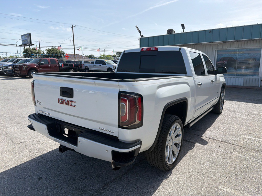 2017 GMC Sierra Image 5