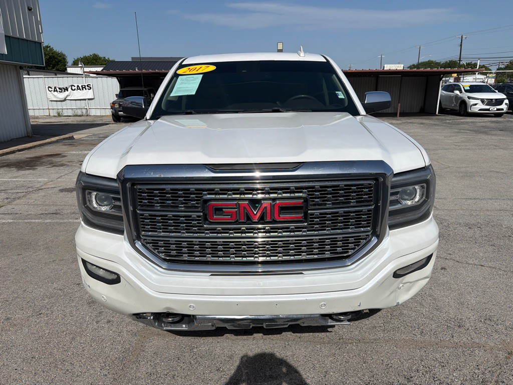 2017 GMC Sierra Image 8