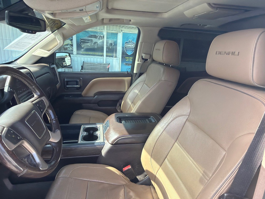 2017 GMC Sierra Image 9