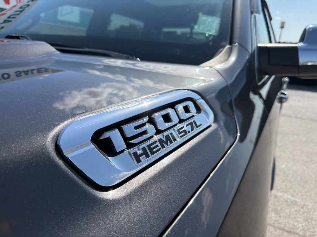 2020 RAM 1500 Image 9