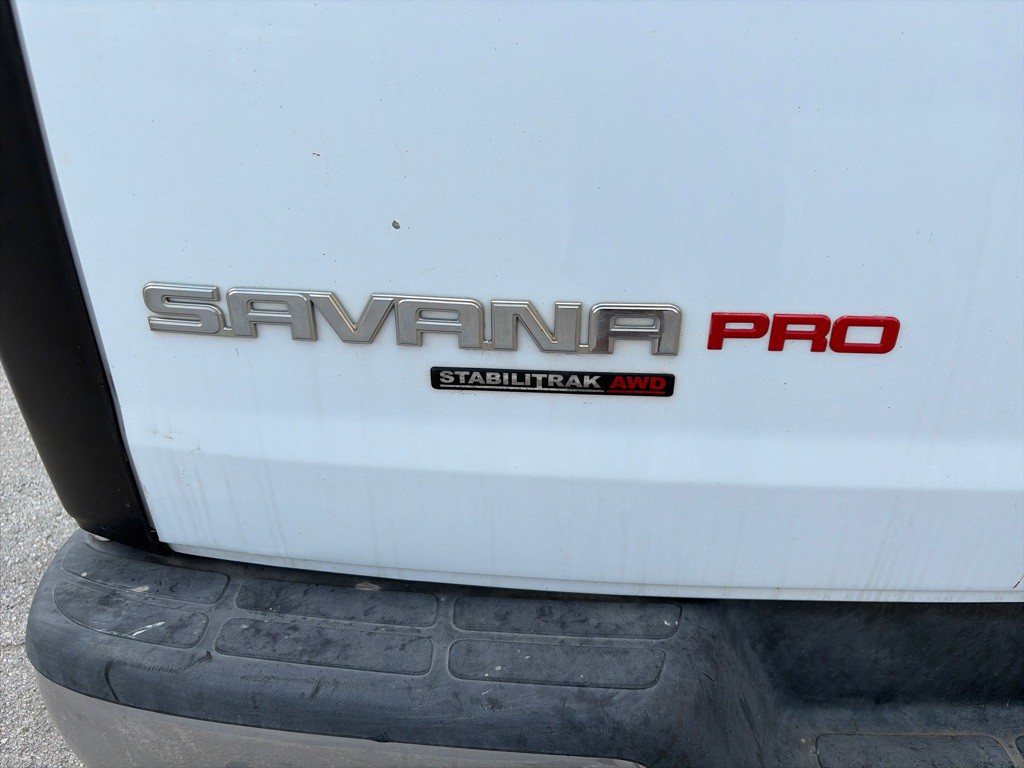 2013 GMC Savana Image 5