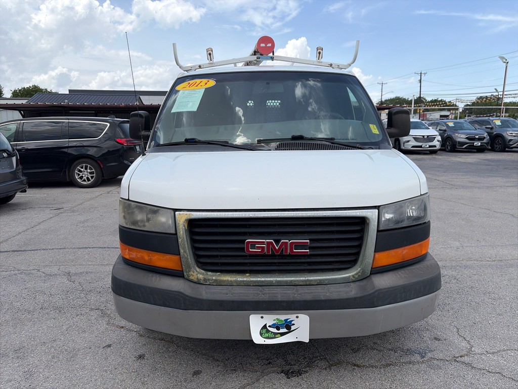 2013 GMC Savana Image 9