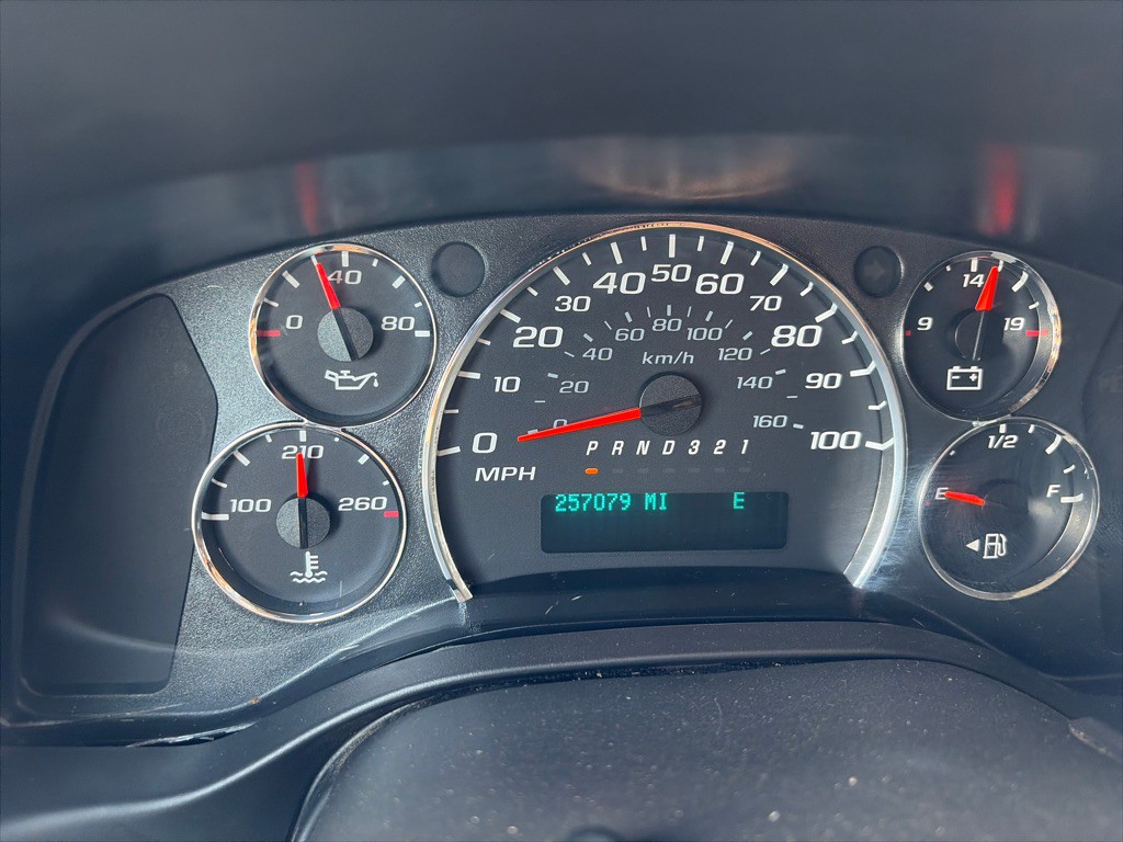 2013 GMC Savana Image 15