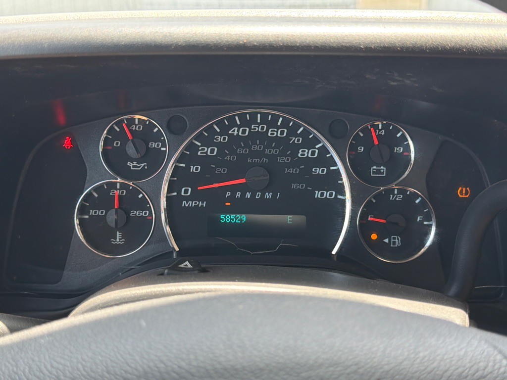 2020 Chevrolet Express Image 14
