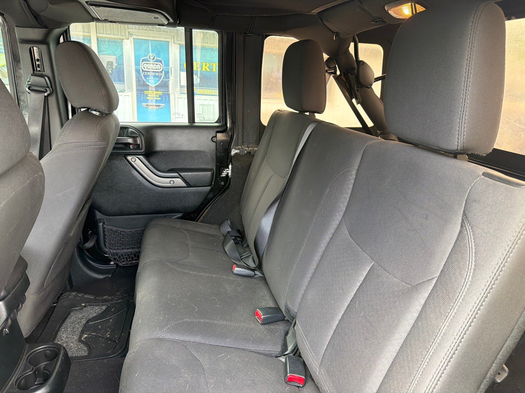 2018 Jeep Wrangler Image 10