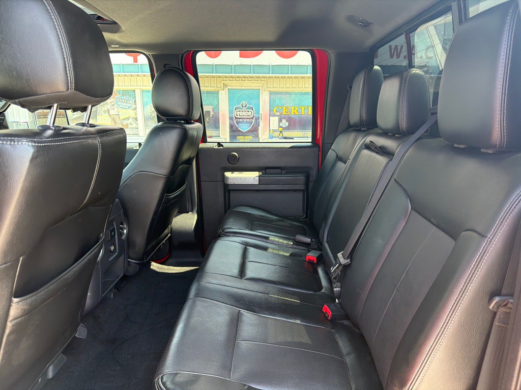 2015 Ford F-250 Image 12
