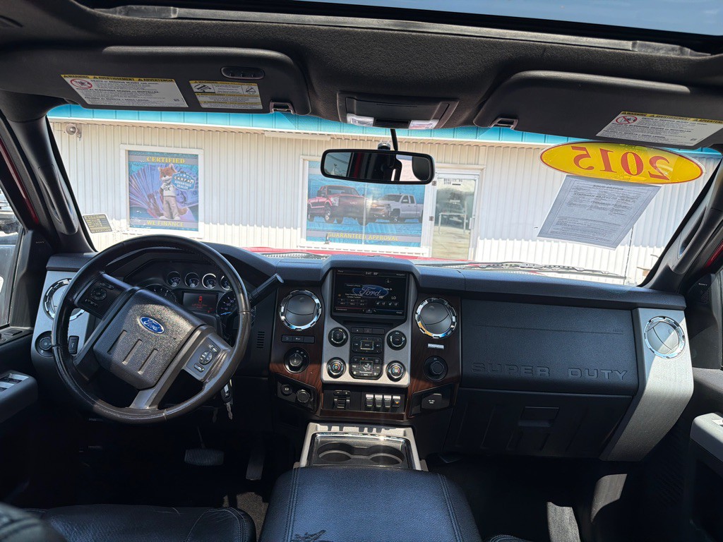2015 Ford F-250 Image 13