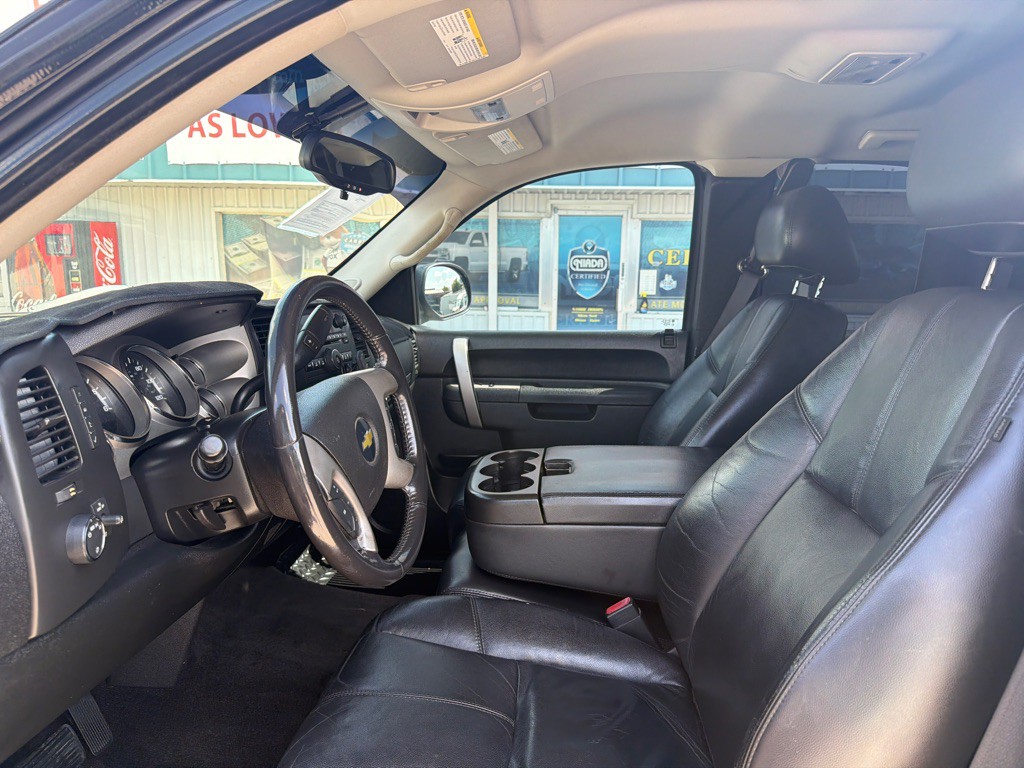 2010 Chevrolet Silverado 1500 Image 10