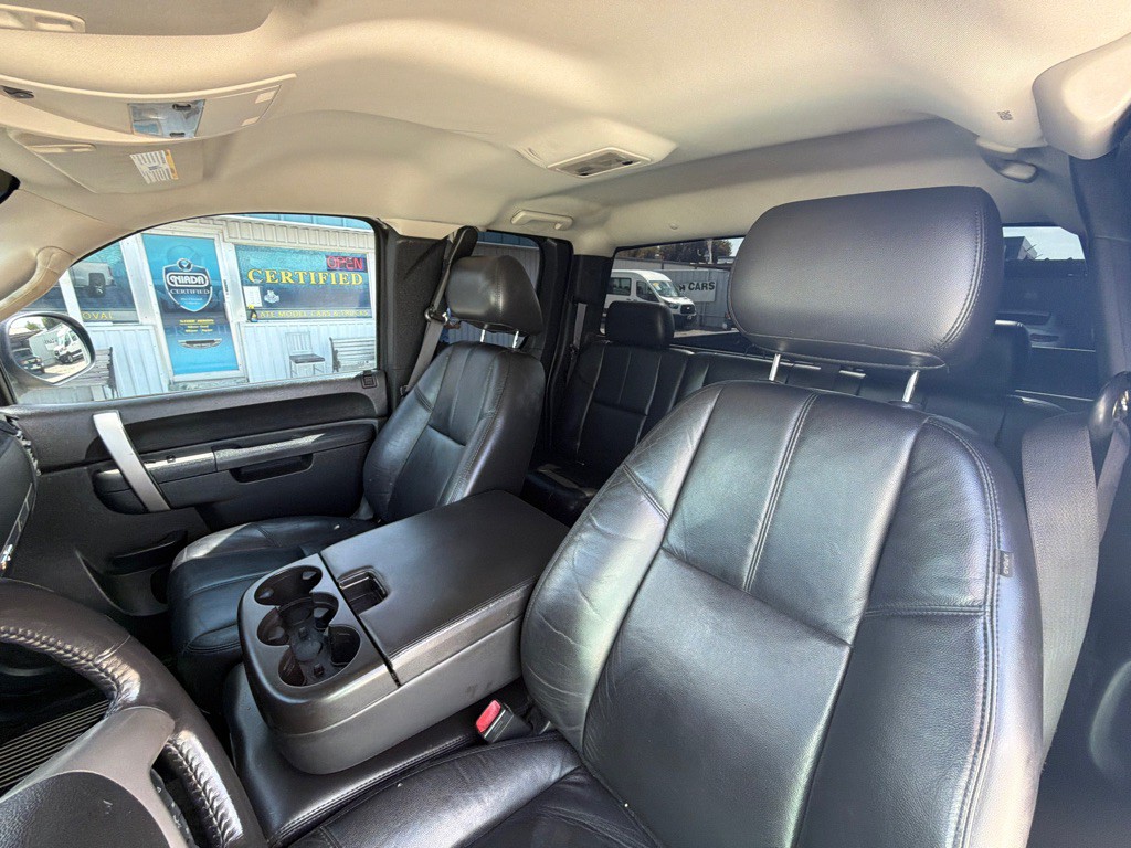 2010 Chevrolet Silverado 1500 Image 15