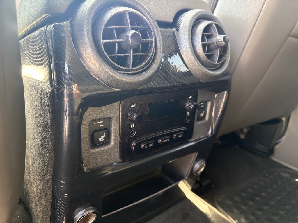 2004 HUMMER H2 Image 15