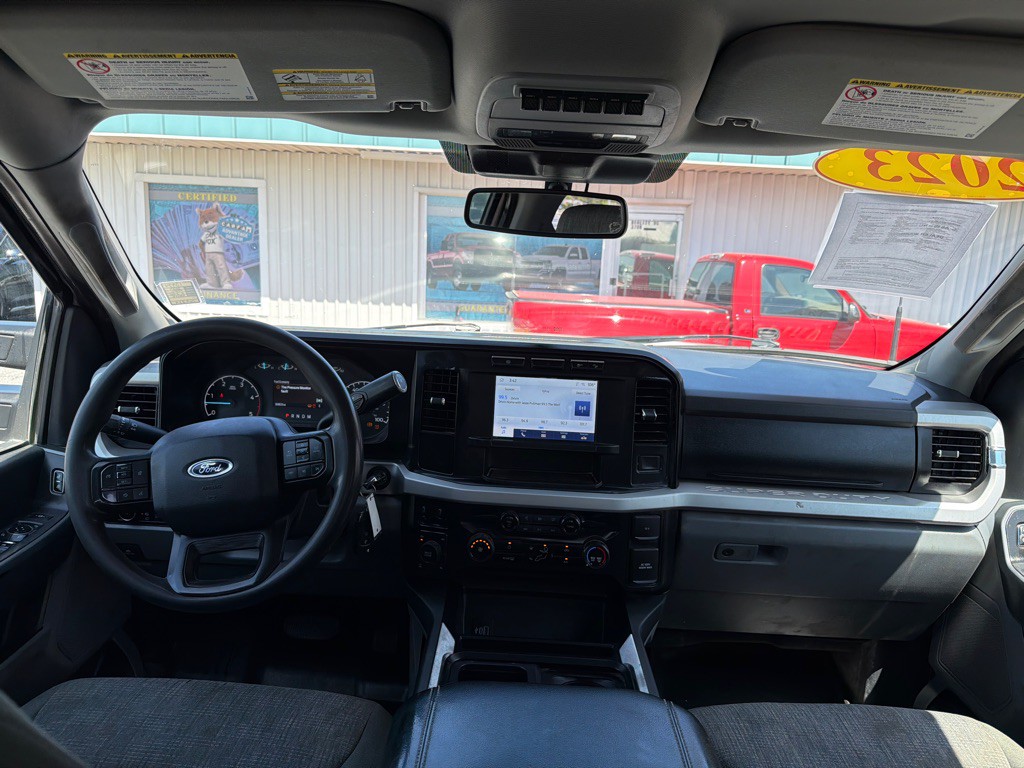 2023 Ford F-250 Image 14