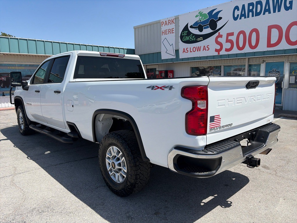 2023 Chevrolet Silverado 1500 Image 3