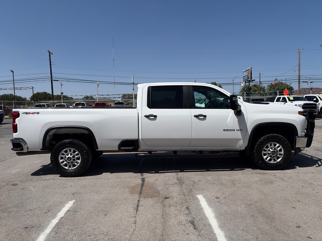 2023 Chevrolet Silverado 1500 Image 6