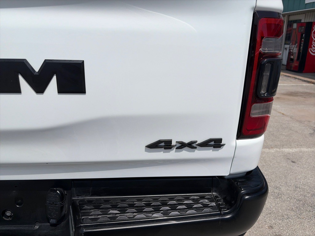 2022 RAM 1500 Image 12