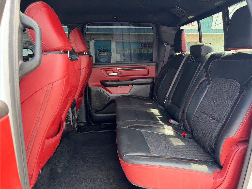 2022 RAM 1500 Image 15