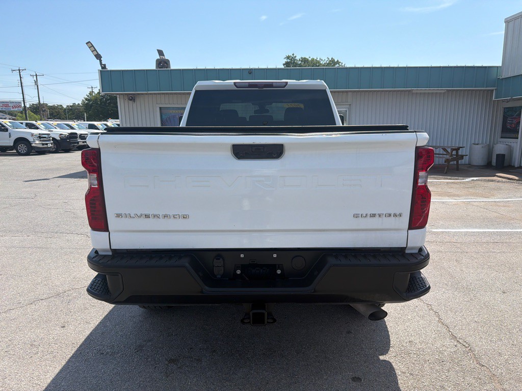 2023 Chevrolet Silverado 1500 Image 4
