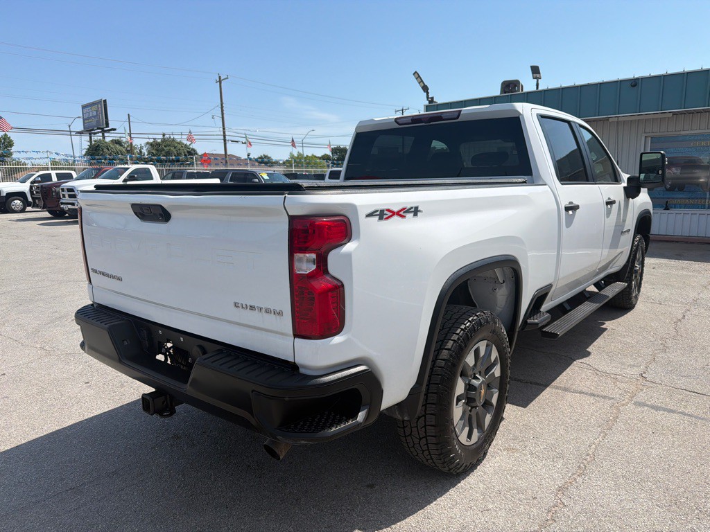 2023 Chevrolet Silverado 1500 Image 5