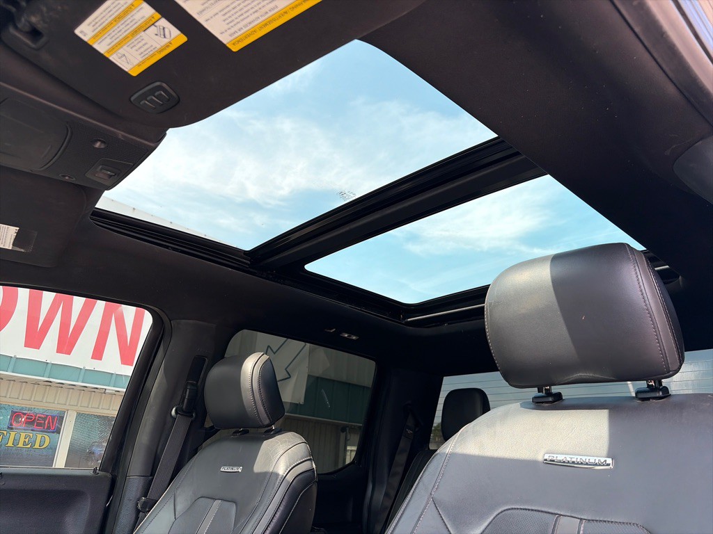 2015 Ford F-150 Image 18