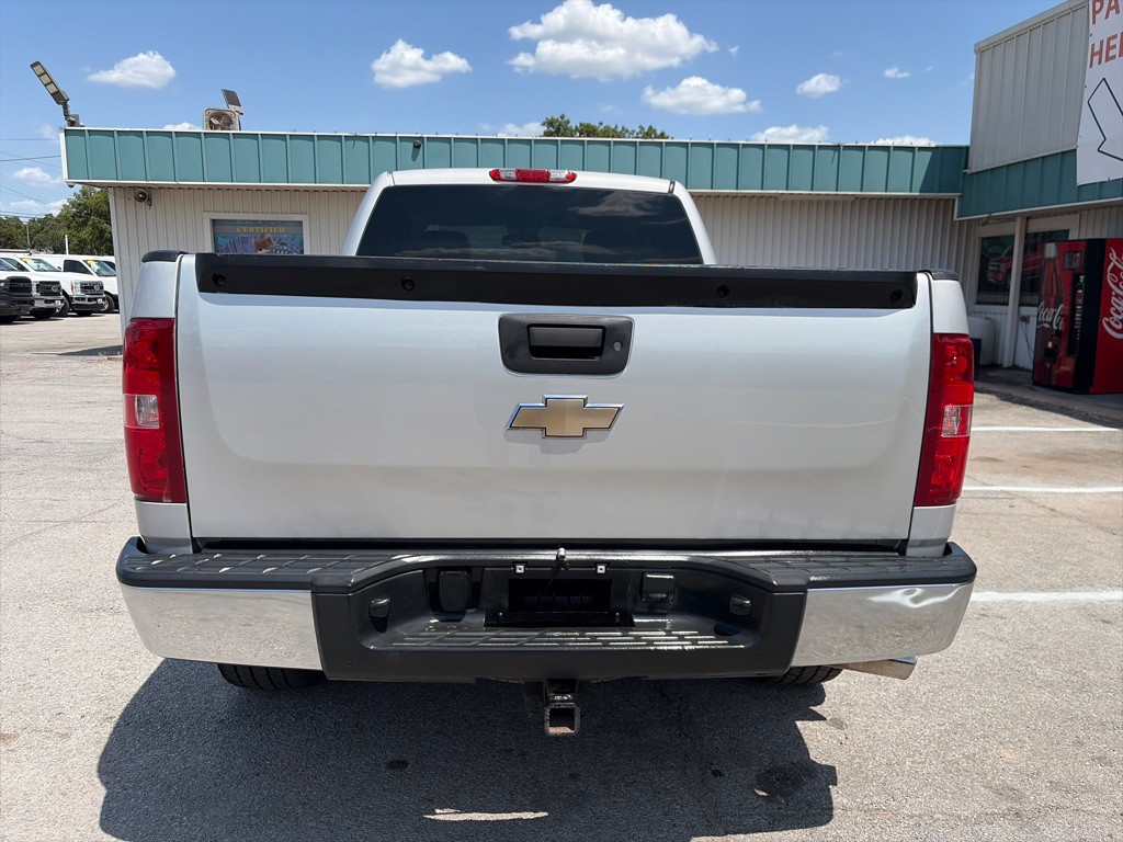 2010 Chevrolet Silverado 1500 Image 4