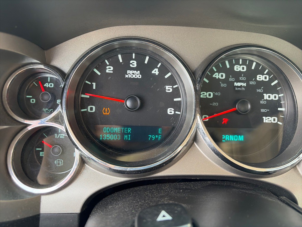 2010 Chevrolet Silverado 1500 Image 15