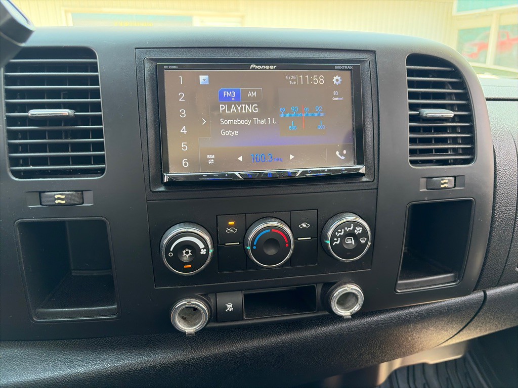 2010 Chevrolet Silverado 1500 Image 16