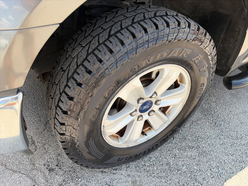 2017 Ford F-150 Image 9