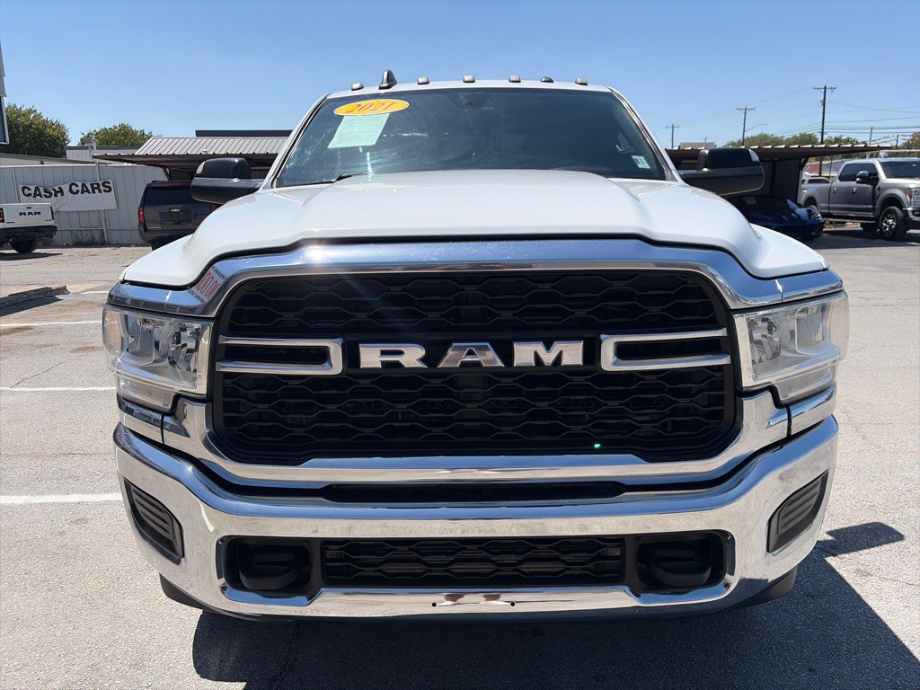 2021 RAM 3500 Image 8