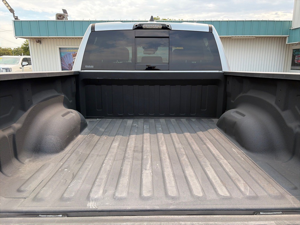 2021 RAM 1500 Image 6