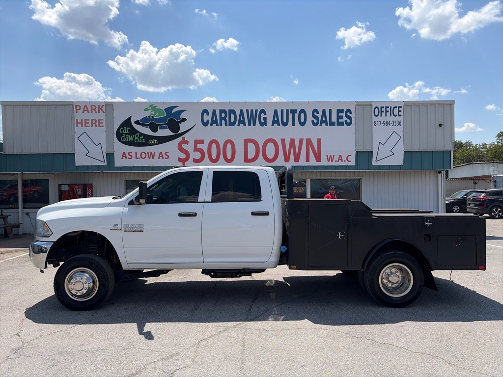 2017 RAM 3500 Image 2
