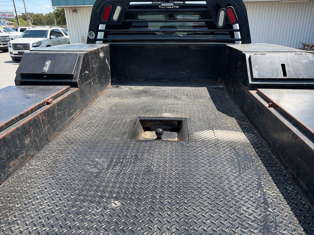 2017 RAM 3500 Image 6
