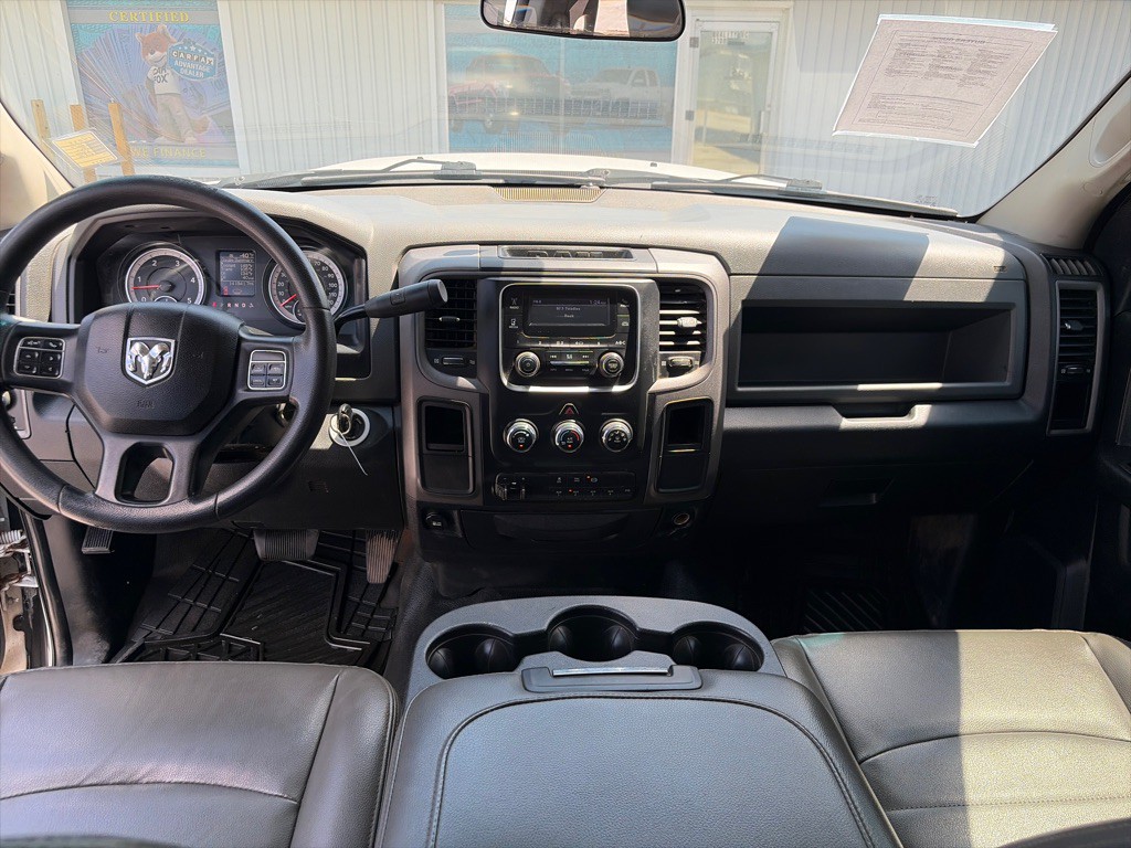 2017 RAM 3500 Image 16