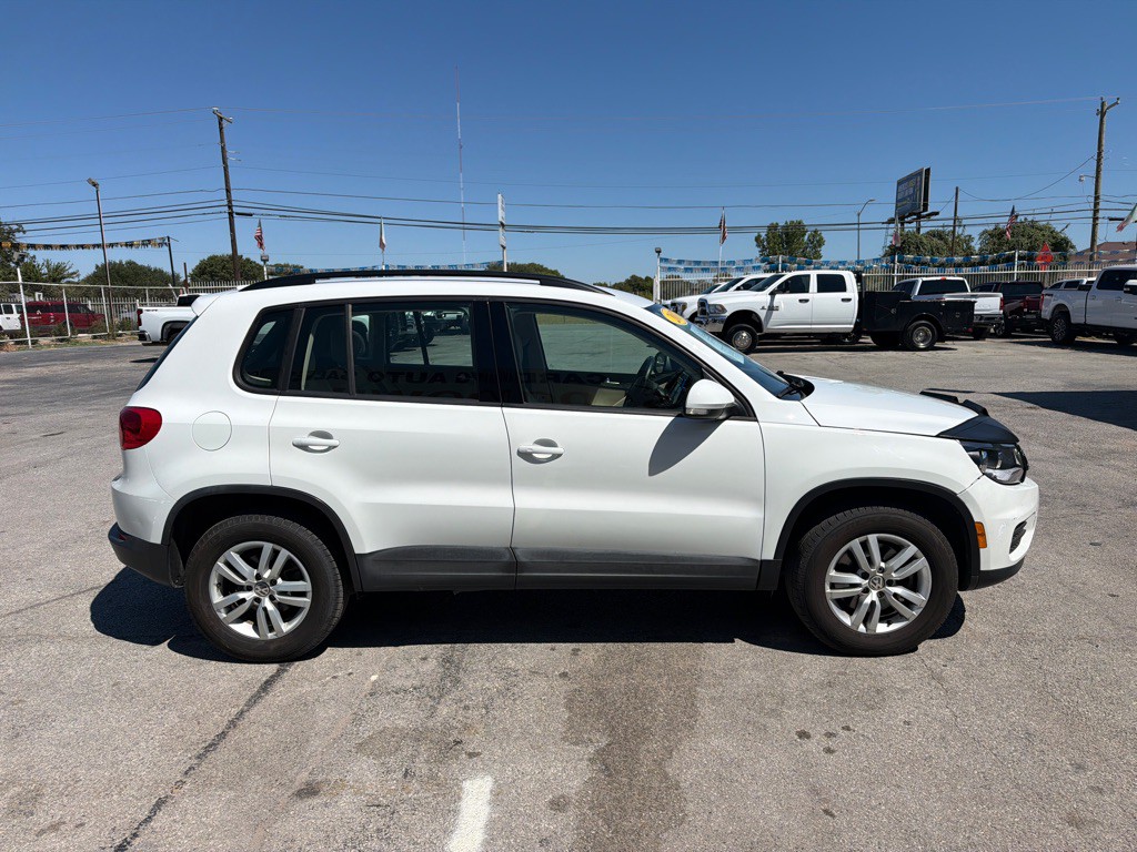 2017 Volkswagen Tiguan Image 6