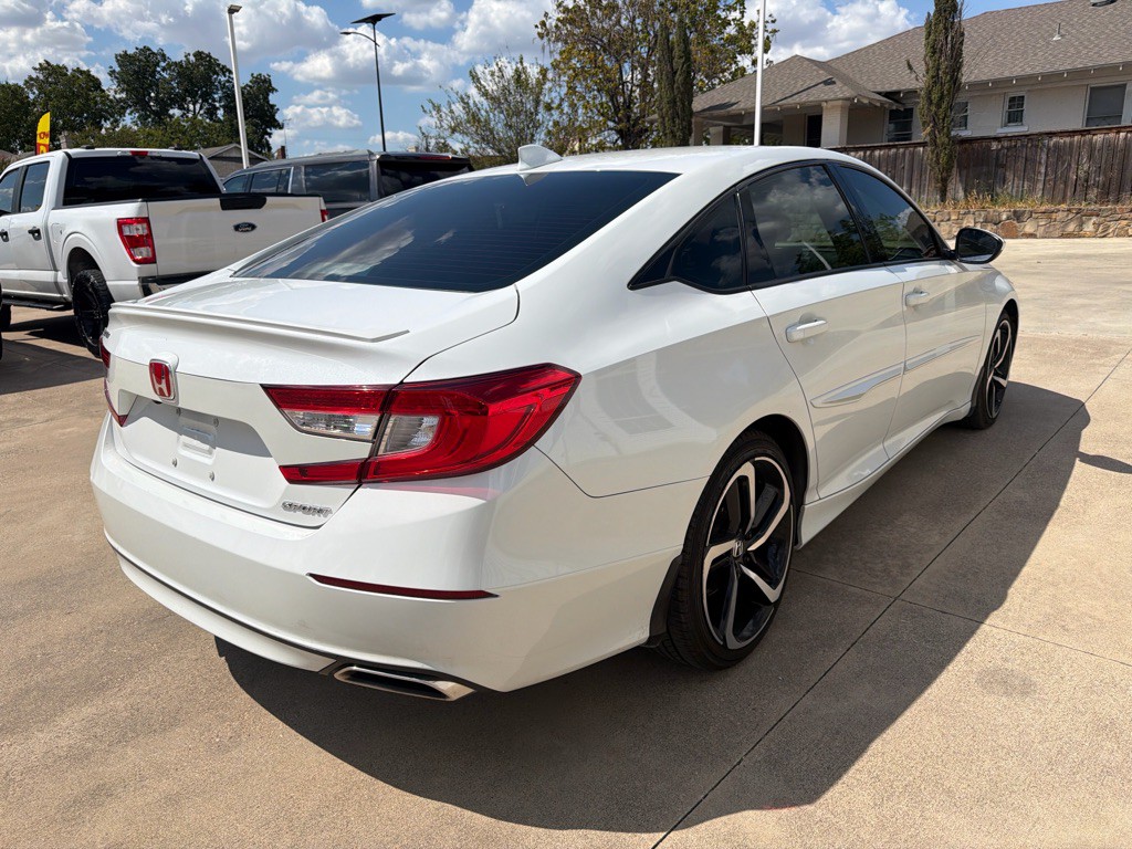 2020 Honda Accord Image 5