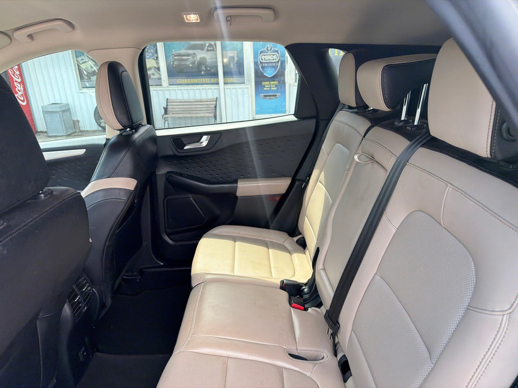 2020 Ford Escape Image 10