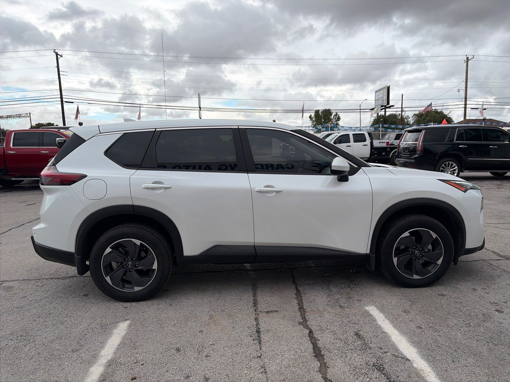 2024 Nissan Rogue Image 6