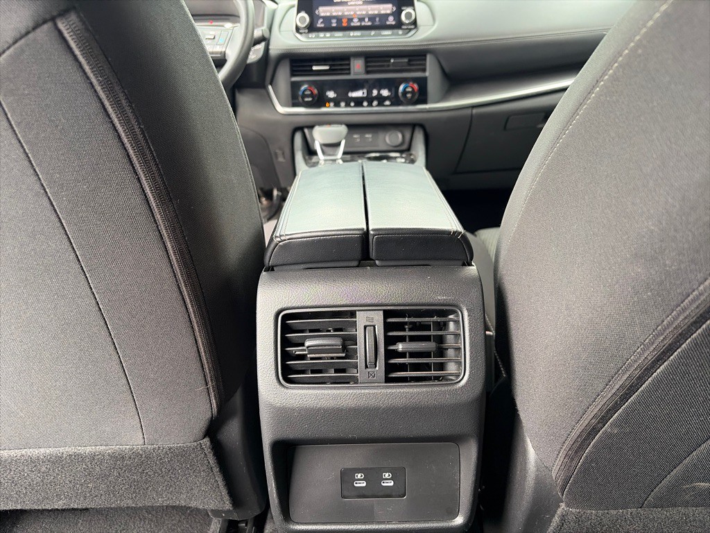 2024 Nissan Rogue Image 12
