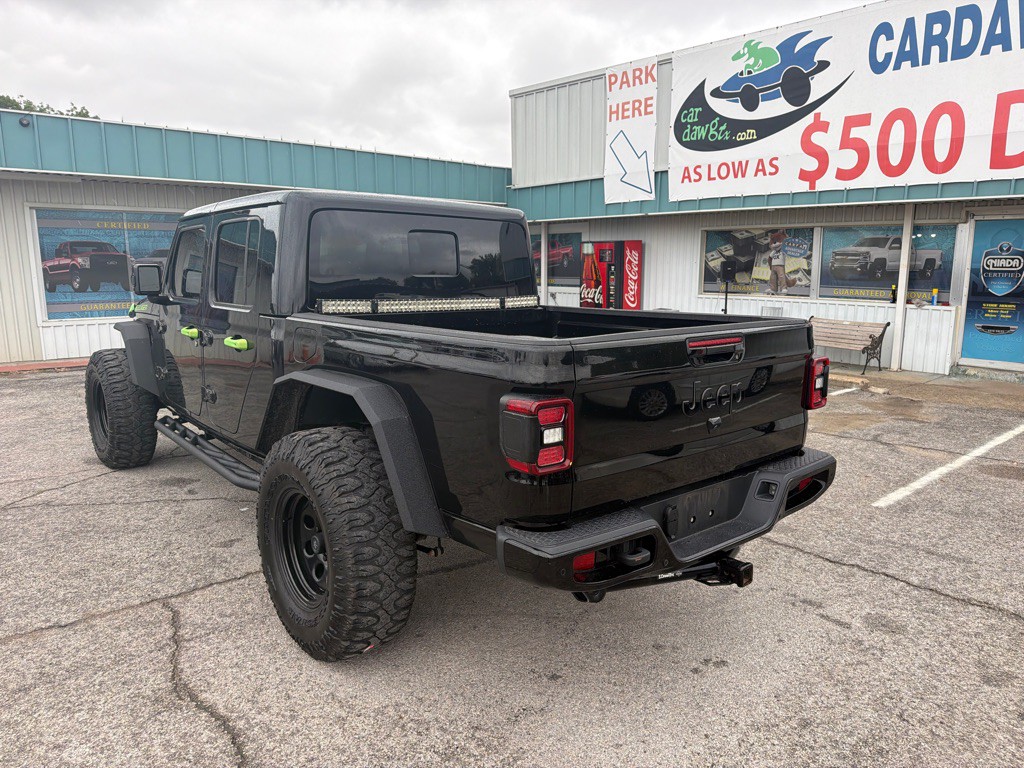 2021 Jeep Gladiator Image 3