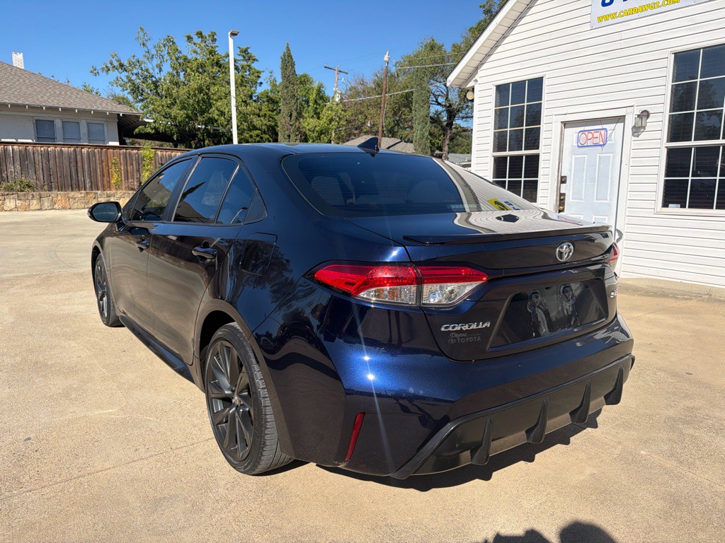 2023 Toyota Corolla Image 3