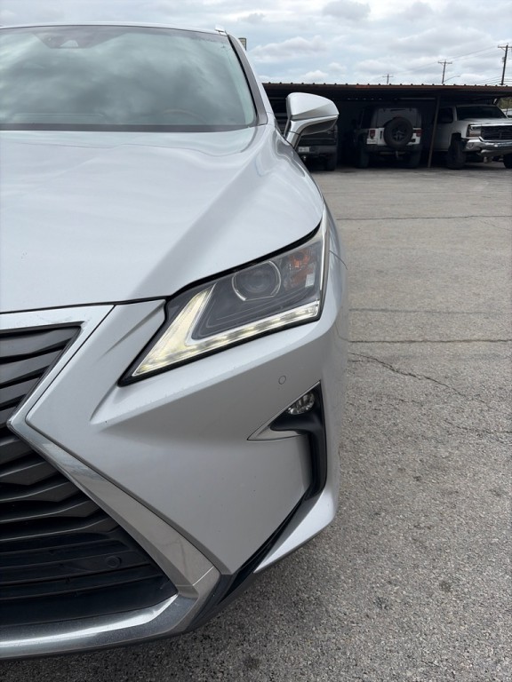 2016 Lexus RX Image 9