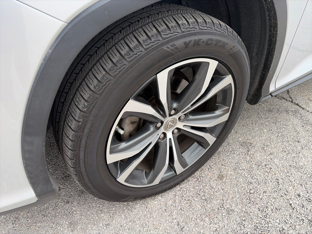 2016 Lexus RX Image 10
