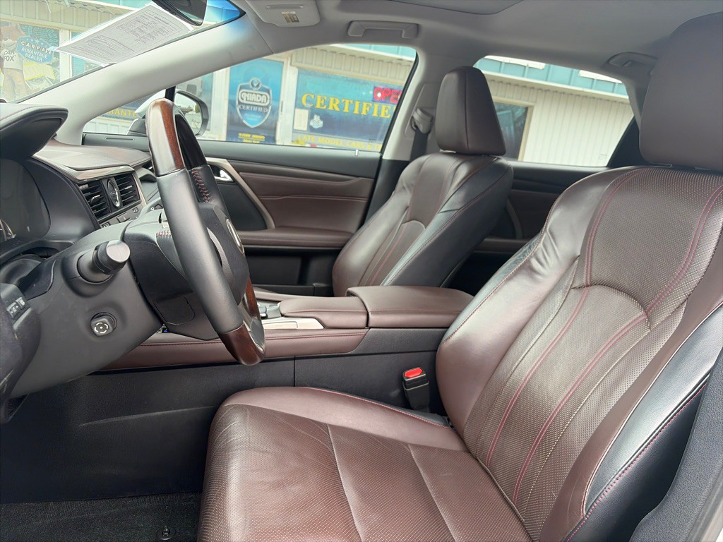 2016 Lexus RX Image 11