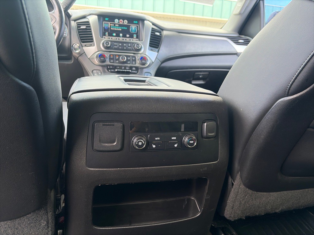 2015 Chevrolet Tahoe Image 13
