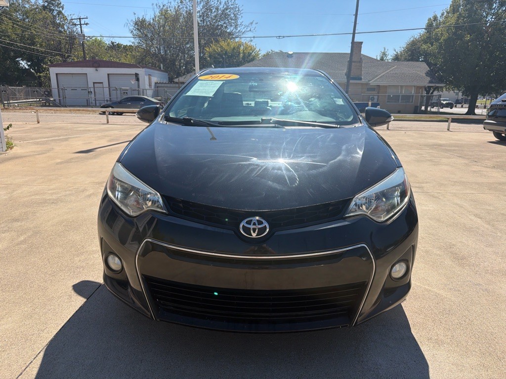 2014 Toyota Corolla Image 8