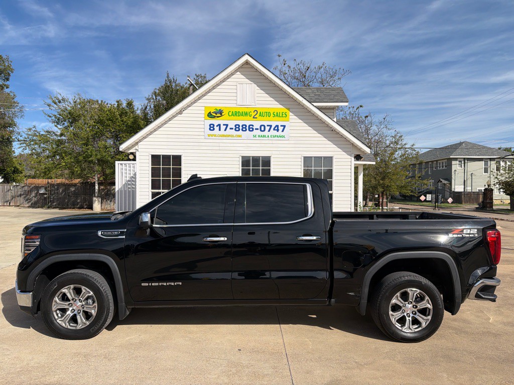 2024 GMC Sierra Image 2