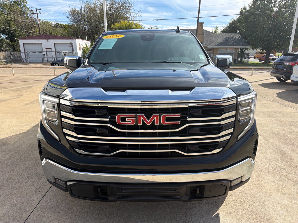 2024 GMC Sierra Image 8