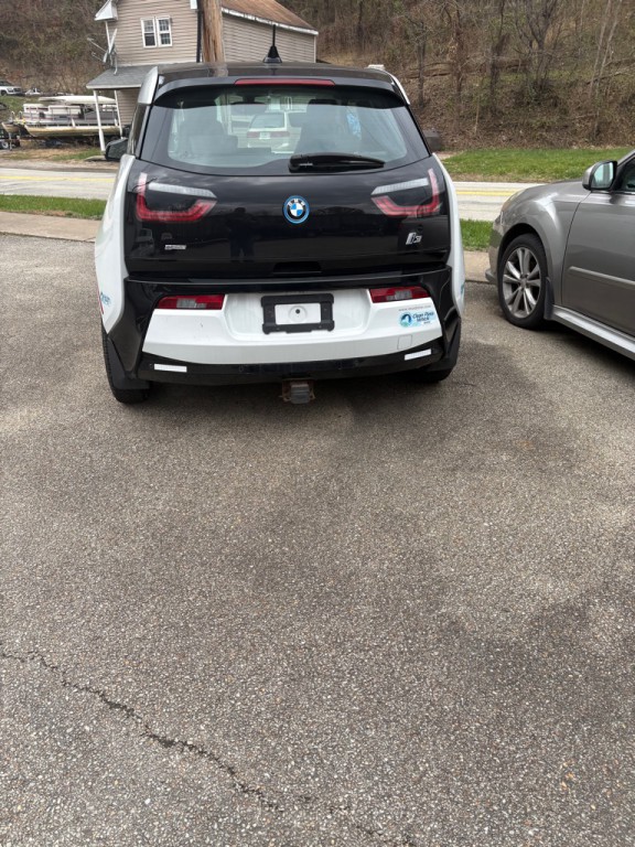 2015 BMW i3 Image 4
