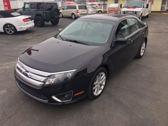 2010 Ford Fusion Image 2
