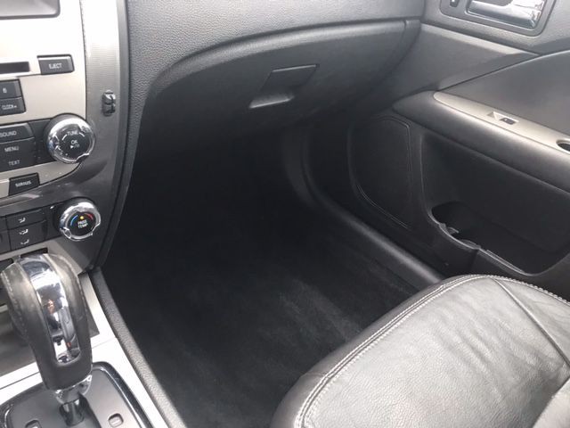 2010 Ford Fusion Image 10