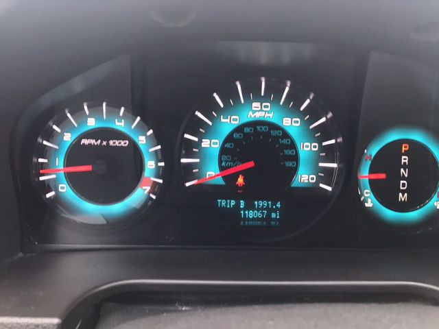 2010 Ford Fusion Image 12