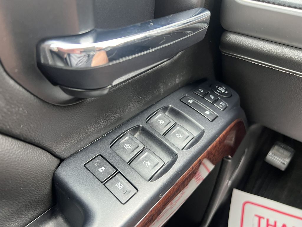 2018 GMC Sierra Image 10